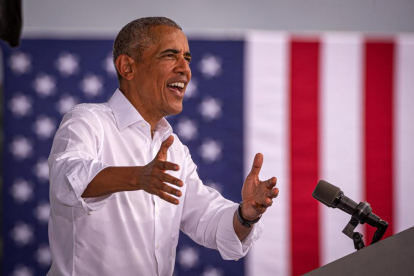 Obama cumple 60 años con una gran fiesta que crea polémica