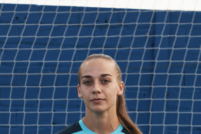 La plantilla de l’AEM per a aquesta temporada en una foto en la qual no van poder ser presents la capitana Vanesa Núñez ‘Pixu’ i Alexandra Taberner, que ha jugat a Islàndia.