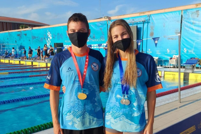 Cinco medallas más para la natación leridana en el Catalán infantil