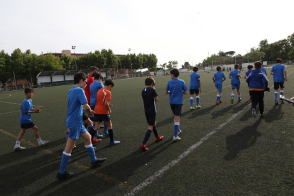 Un dels equips de base del Lleida, dilluns passat.