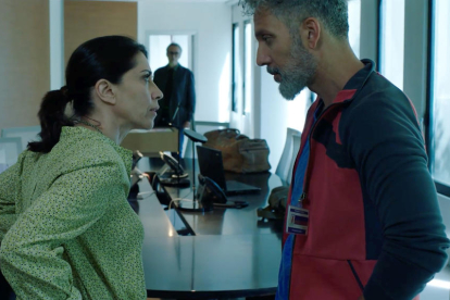 Alicia Borrachero y Giuseppe Fiorello, en una escena de la serie.