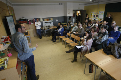 El taller se celebró en la Escuela Ciutat Jardí.