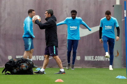 Ernesto Valverde va dirigir ahir l’últim entrenament abans de la final de Copa amb el València.