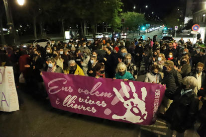 Imagen de archivo de una protesta en Lleida contra la violencia sexual.