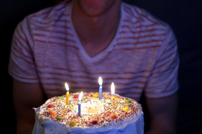 Per què bufem espelmes el dia del nostre aniversari?