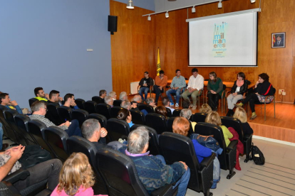 La presentación del nuevo festival Mil Maneres, ayer en Alcoletge. 