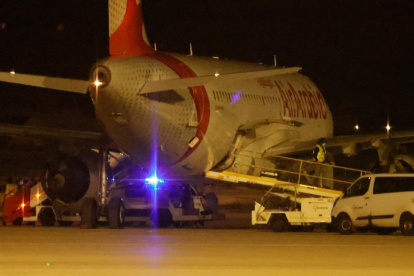 Imatge de l’avió del qual es van escapar alguns passatgers.