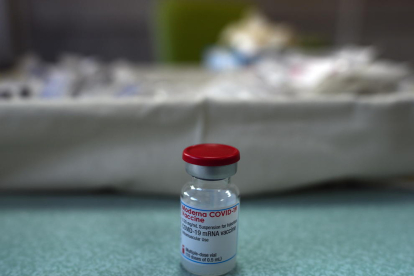 Una dosi de la vacuna de Moderna contra la covid-19.