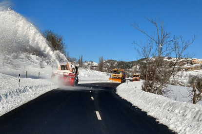 Imatge d’una carretera coberta de neu a Aspa.
