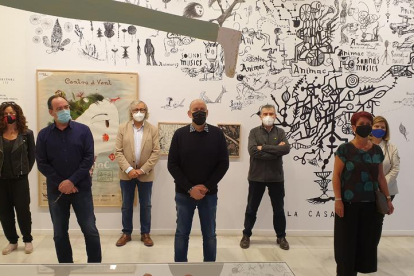 Els representants dels diferents equipaments de la ciutat de Lleida i el regidor de Cultura, en la presentació de la Nit dels Museus.