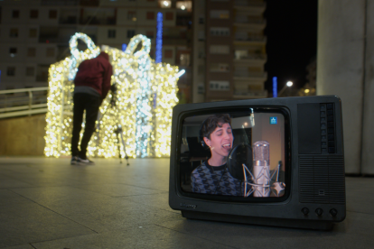 Escucha la canción de Navidad de Lleida TV