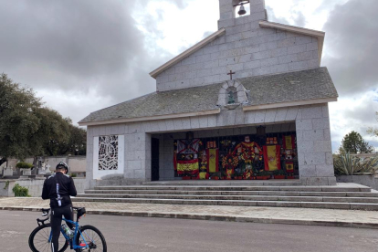El mantenimiento de la tumba de Franco en Mingorrubio cuesta 754 euros al mes