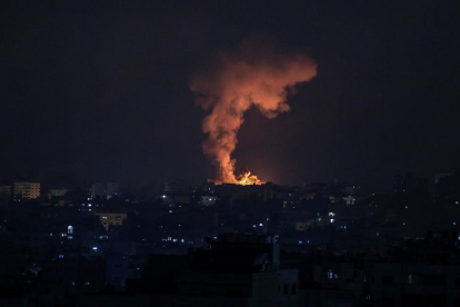 Suben a 119 los muertos en Gaza, 31 de los cuales menores, después de la masiva ofensiva israelí