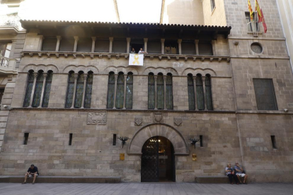 Fachada del edificio de la Paeria de Lleida.