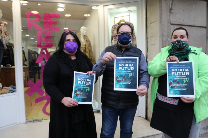 Campanya de protesta de Pimec - La patronal Pimec ha llançat una campanya a tot Catalunya per denunciar, a través de cartells als establiments, l’afectació de la pandèmia als llocs de treball i en els ingressos. Assegura que les restriccions  ...