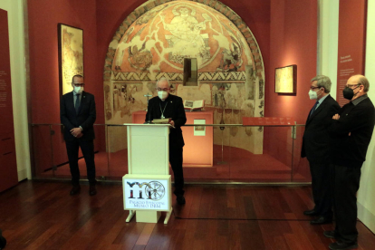 Las obras llegadas desde Lleida, ayer en el Museo Diocesano de Barbastro.