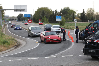 Imatge d’un control perimetral l’abril passat a Alcoletge.