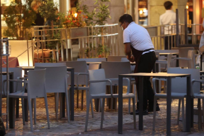 El sector de la hostelería está afectado por la estacionalidad.