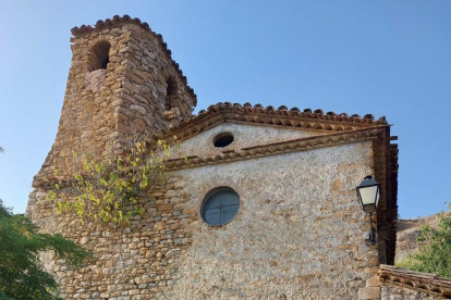 Estado actual de la iglesia del núcleo de Corçà.