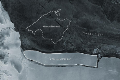 Imatge comparativa de la mida de l'iceberg A-76 i l'illa de Mallorca