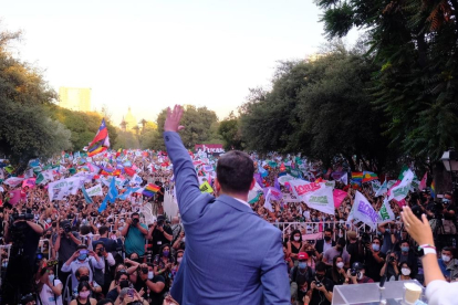 El candidato izquierdista, Gabril Boric, durante un acto electoral.