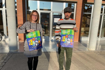 Voluntàries informant ahir la ciutadania a Balaguer.