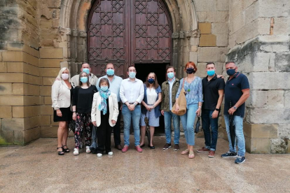 El PP va organitzar una visita a la parròquia de Sant Llorenç.