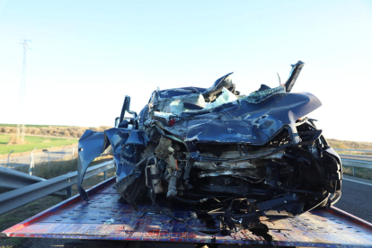 Un coche implicado en un accidente mortal en noviembre en Soses. 