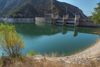 El pantano de Oliana, en la cuenca del Segre, está al 55,6% de su capacidad total.