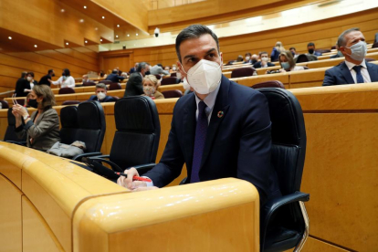 El presidente del Gobierno español, Pedro Sánchez, ayer, en la sesión de control en el Senado.