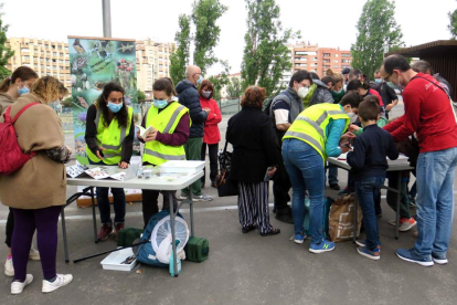 Punt d'observació de la biodiversitat urbana per a identificar papallones i insectes a Lleida