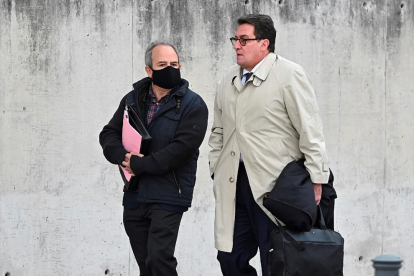 González Panero llegando a la Audiencia Nacional con su abogado.