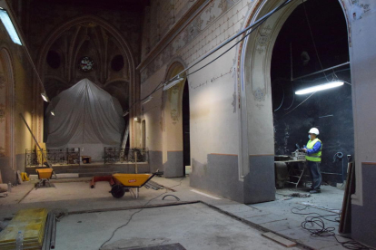 Las obras en el interior de la capilla se alargarán todo el año.