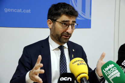 El vicepresidente del Govern, Jordi Puigneró, en rueda de prensa en Lleida este jueves.