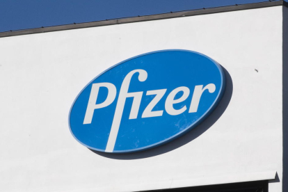 Pfizer suspende la venta de un fármaco para dejar de fumar después de encontrar un carcinógeno
