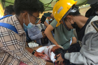 Imagen de uno de los heridos durante las protestas.
