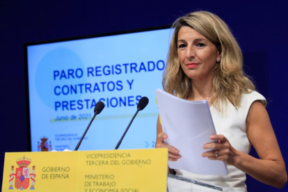 La vicepresidenta tercera y ministra de Trabajo, Yolanda Díaz, prevé los ERTE hasta fin de año.