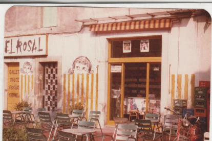 Josep Serra, en la Fira de Barcelona el 1929 (I), tienda de El Rosal en el Raval del Carme de Tàrrega (abrió el 1960) y recuerdos de El Rosal (D). 