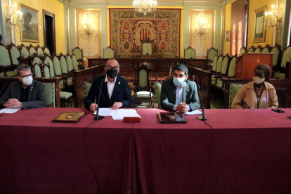 El Govern i la Paeria signen l'acord per construir a Pardinyes l'alberg per a usos socials i necessitats temporals