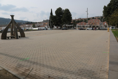 La plaza Joaquín Torres, que acogerá mañana el mercado.