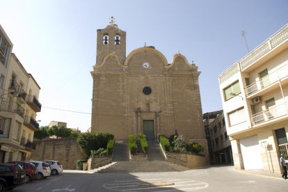La iglesia de Alcarràs, donde es preciso actuar. 