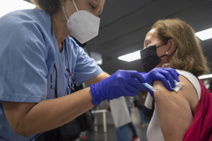 Bruselas confía en que la nueva entrega permita inmunizar al 70% de la población a finales de verano.