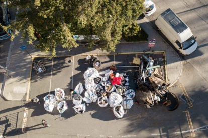Retiren cinc tones de residus de la Noguera Pallaresa al Sobirà