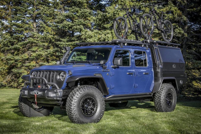 Utilitzant els exclusius Jeep Performance Parts (JPP) i accessoris personalitzats, l'equip Mopar dels EUA ha transformat un Jeep Gladiator 2020 en un divertit concept car.
