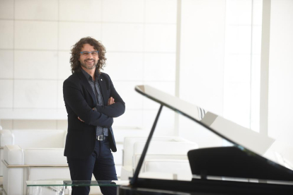 El pianista lleidatà Antoni Tolmos interpretarà el 22 de març els temes del seu àlbum ‘Energy’.