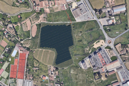Los terrenos donde está previsto instalar el parque fotovoltaico a las afueras de Balàfia, en Lleida capital.