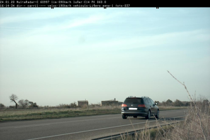El vehicle infractor, capturat per la càmera del radar de la policia.