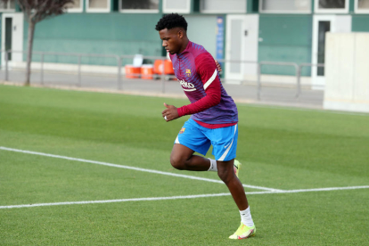 Ansu Fati durant l’entrenament d’ahir del Barça.