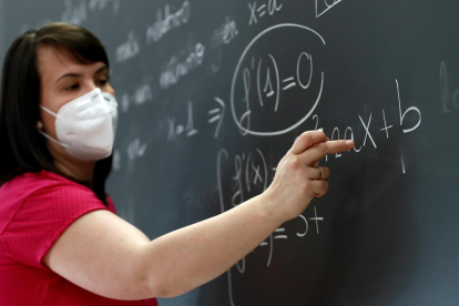 Espanya es queda sense professors de matemàtiques, que prefereixen l'empresa