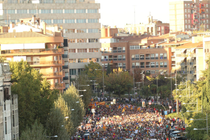 Prop d’un milió de barcelonins van sortir al carrer.
